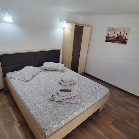 Casuta De Vacanta. Holiday home *