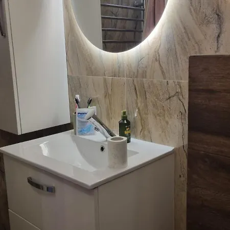 بيت للعطل Casuta De Vacanta.