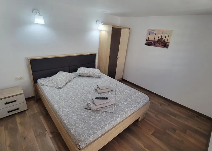 Casuta De Vacanta. Nyaraló *